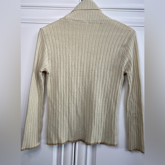 River Island Women’s Size Medium Cream Turtleneck Tan Line Along Hem and Cuffs - Picture 7 of 9